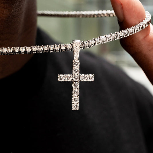 Diamond Cross Pendant in White Gold