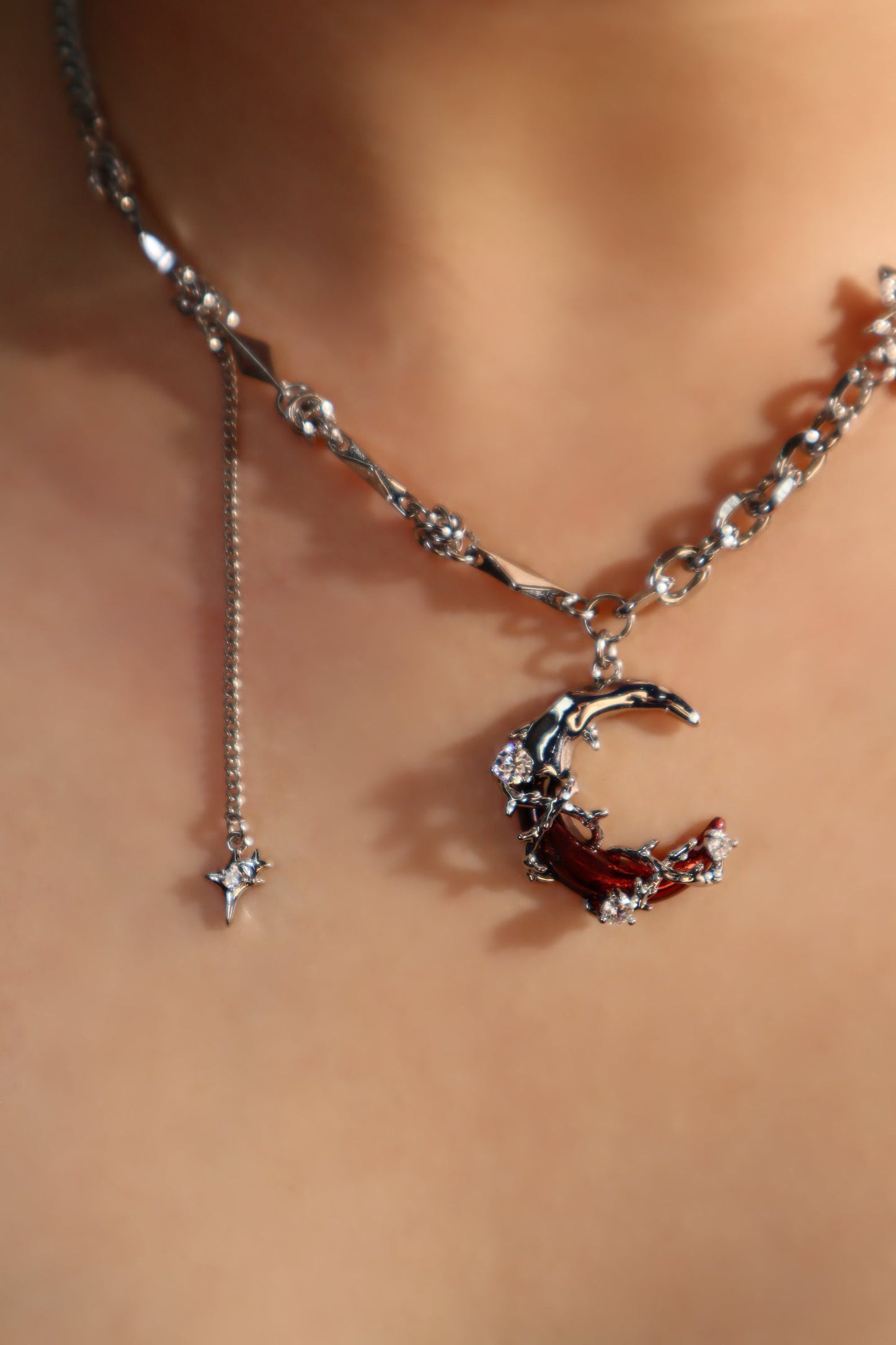 Red Moon Pearls Necklace