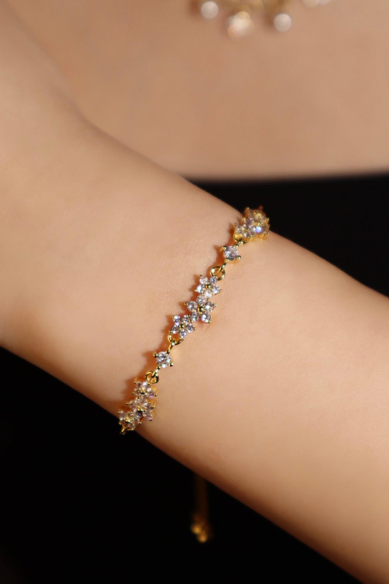 18K Gold Plated Starlight Petals Bracelet