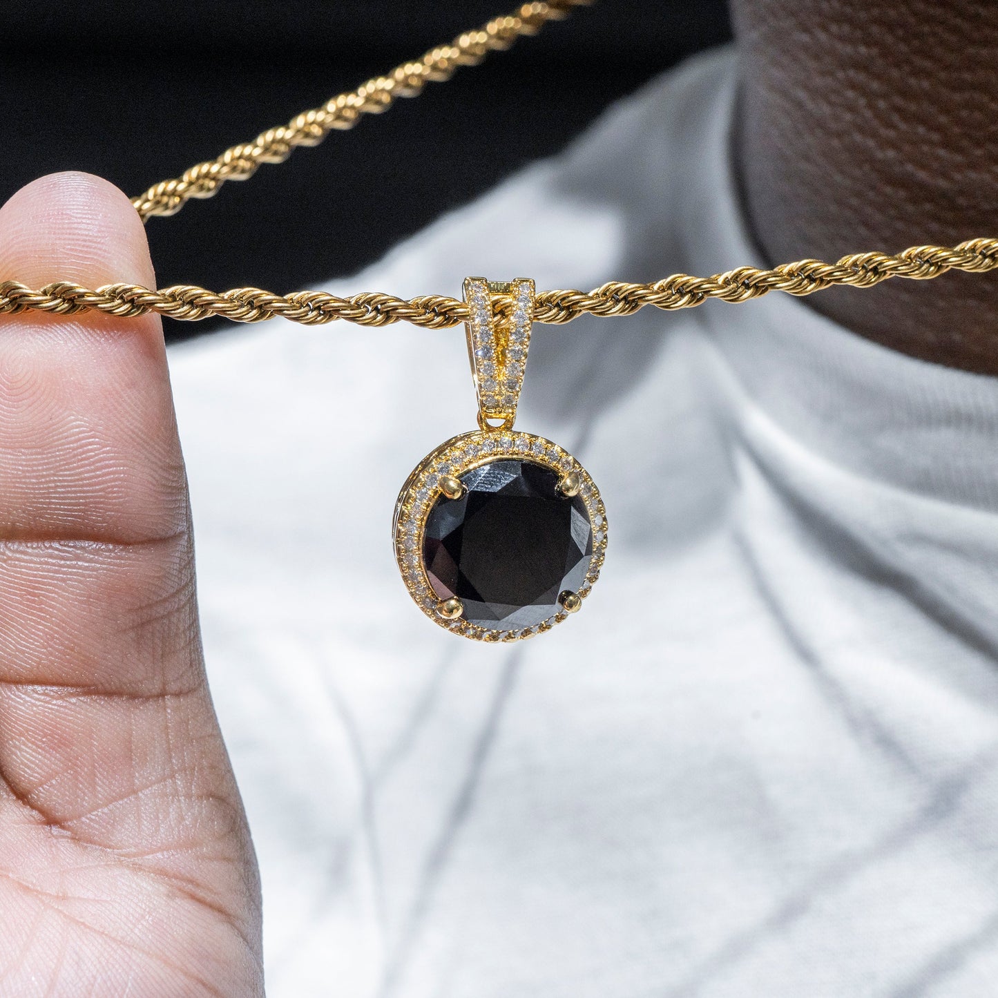 Mens Jewelry -  Gold Iced Out VVS Circle Onyx Necklace | Appx. 17 Grams
