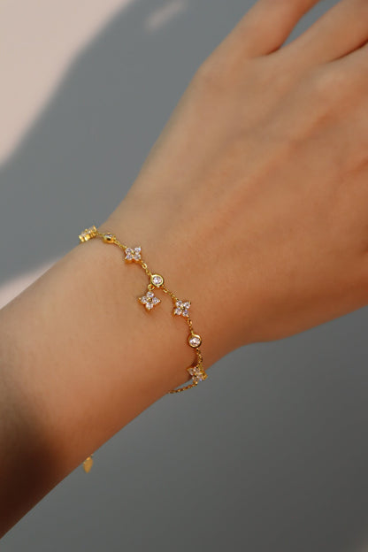 18K Gold Vermeil Multi Starlight Petal Bracelet