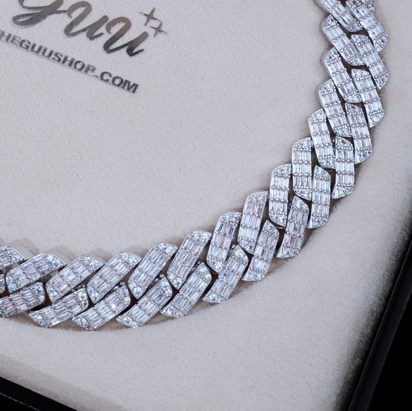 20mm Full Baguette Prong Cuban Chain
