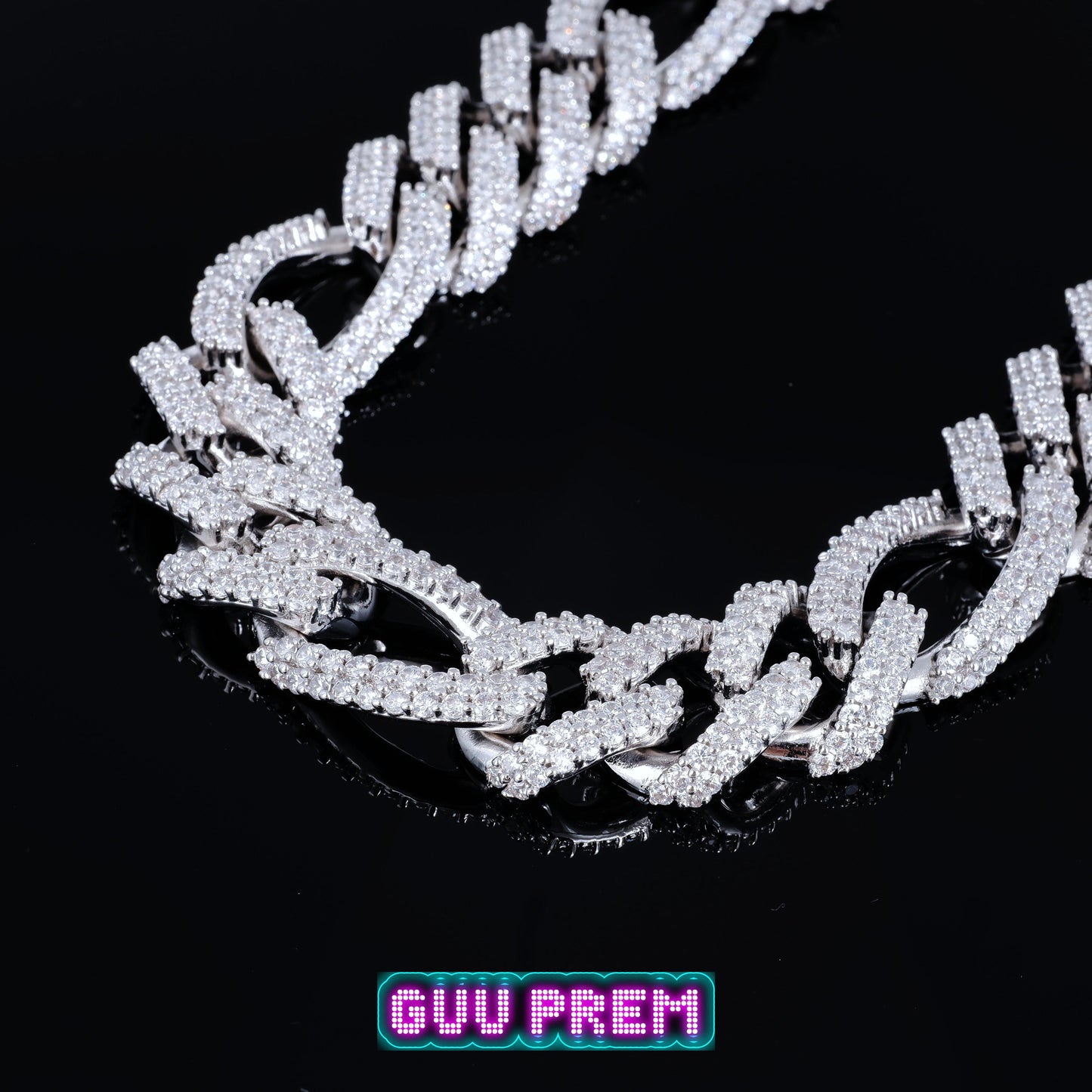 19mm Iced Figaro Chain