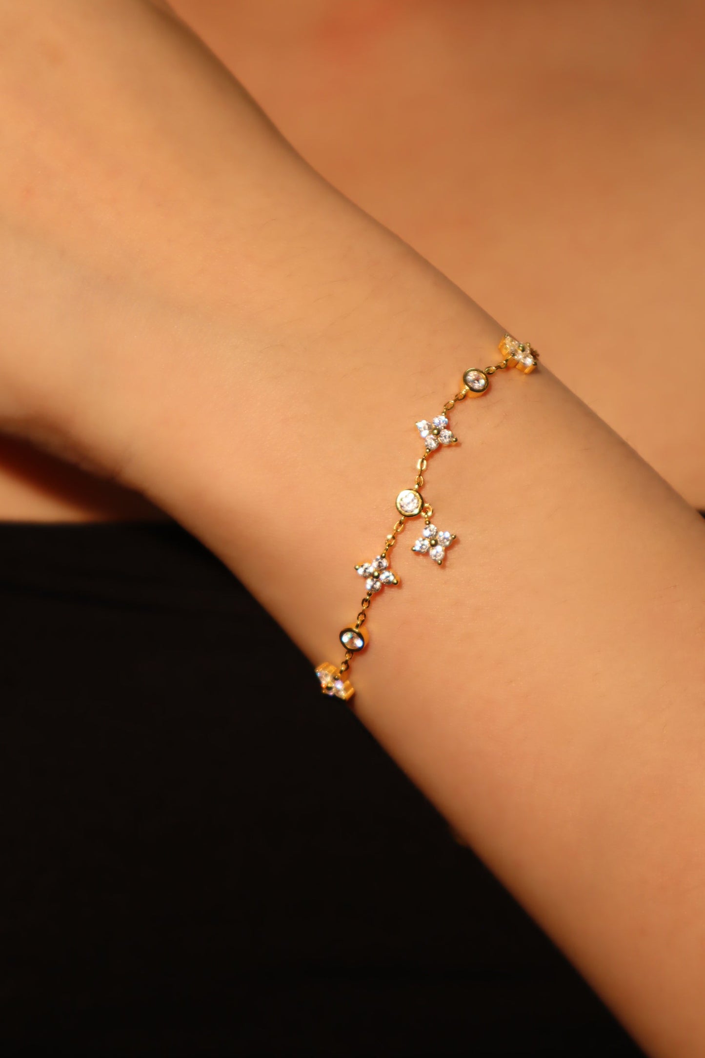 18K Gold Vermeil Multi Starlight Petal Bracelet