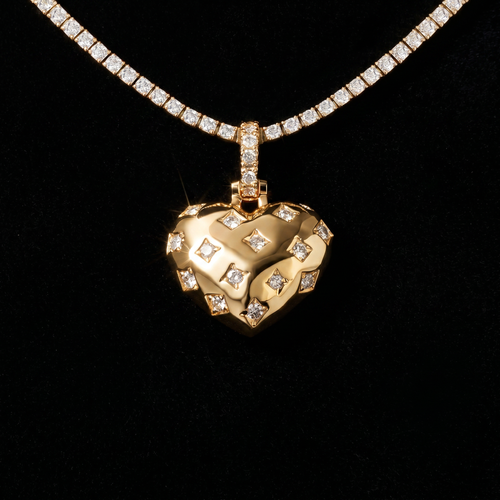 Diamond GLD Star Heart Pendant in Yellow Gold