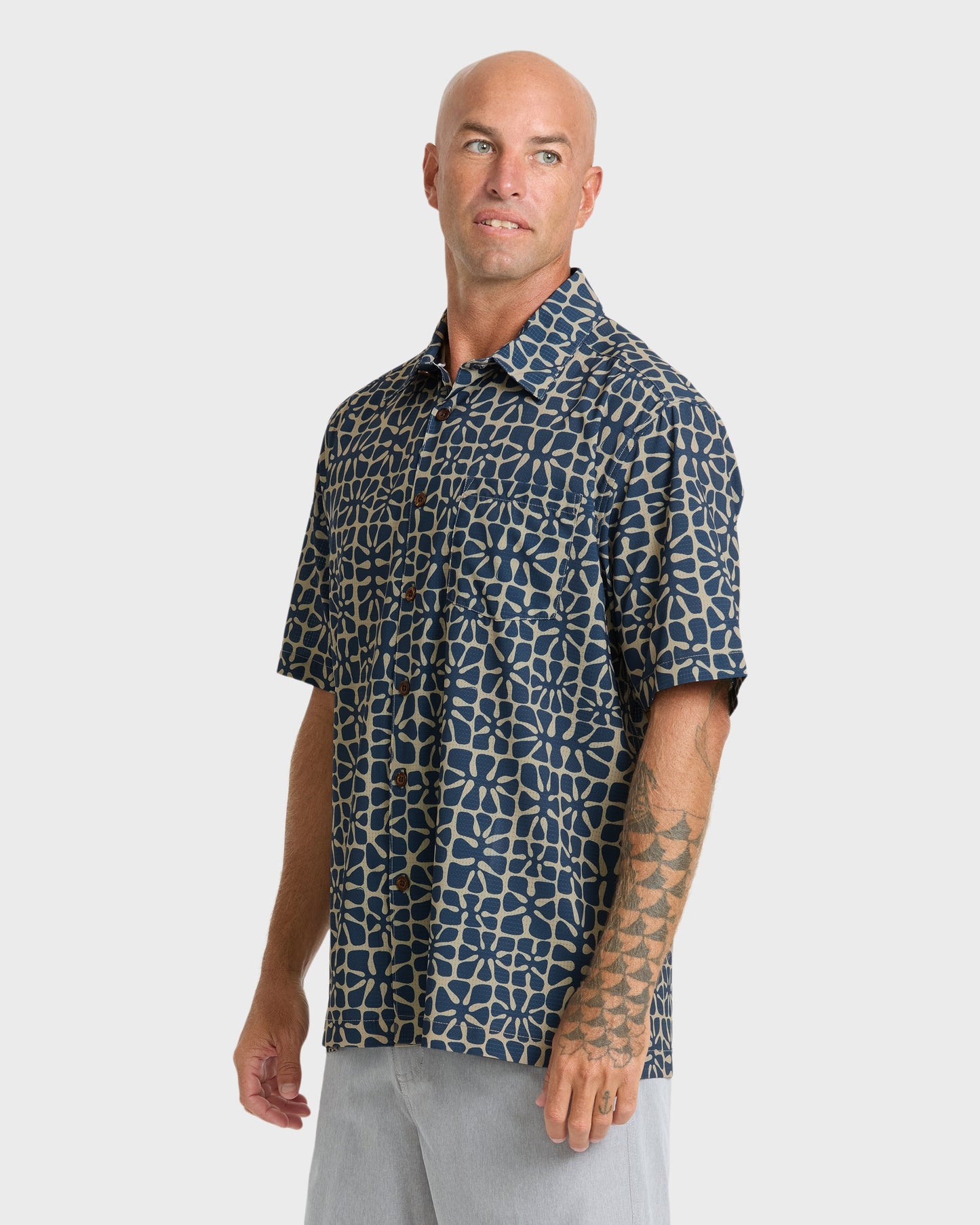 Waterman Coral Sea Performance Short Sleeve Shirt - Dark Denim