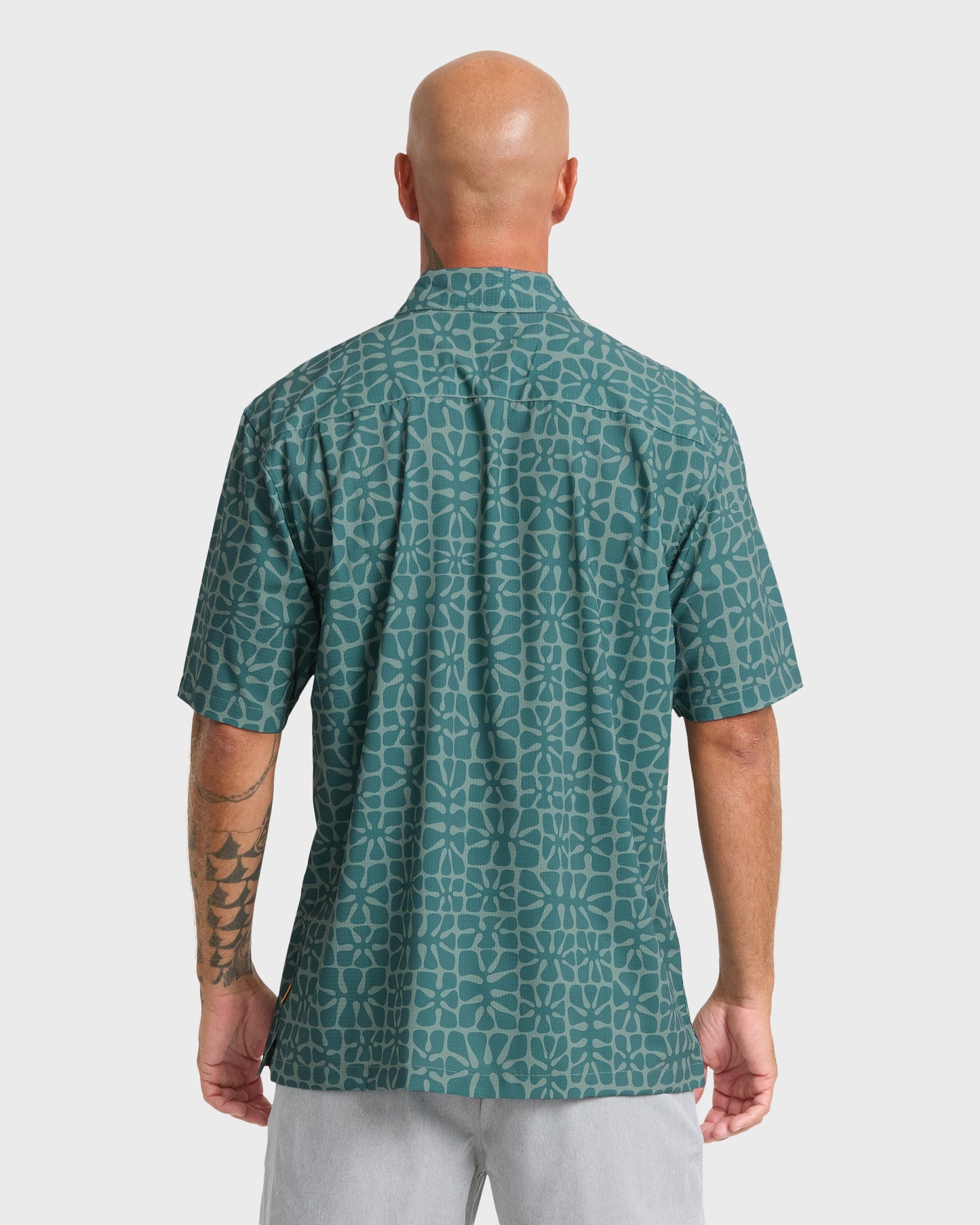 Waterman Coral Sea Performance Short Sleeve Shirt - North Atlantic