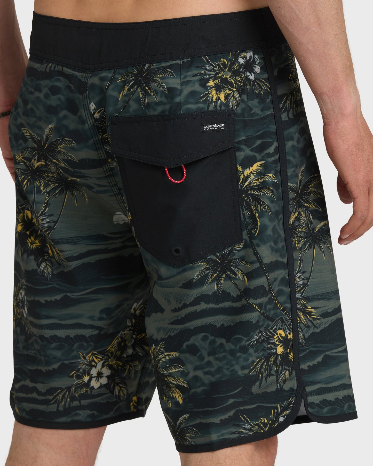 Hi Sundown Scallop 19" Boardshorts - Black