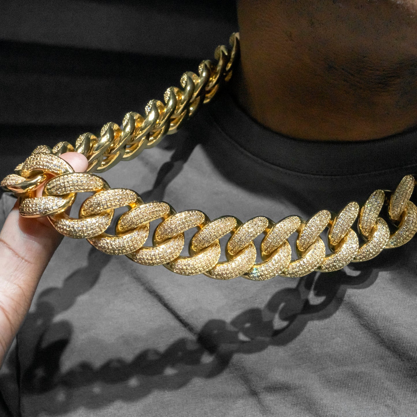 Gold Jewelry -  Mens Big Gold Iced Out VVS Chain Miami Cuban Link 25MM