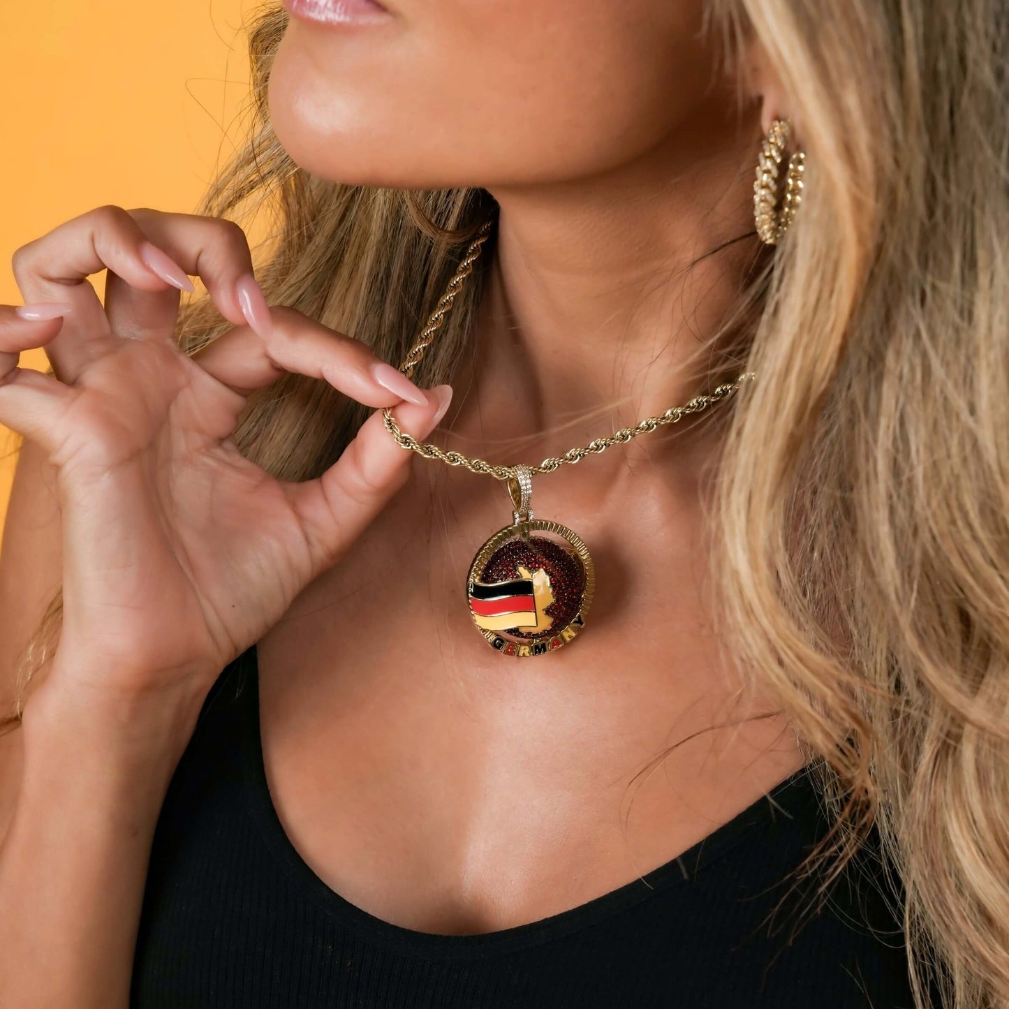 Diamond Germany Spinning Globe Flag Pendant in Yellow Gold