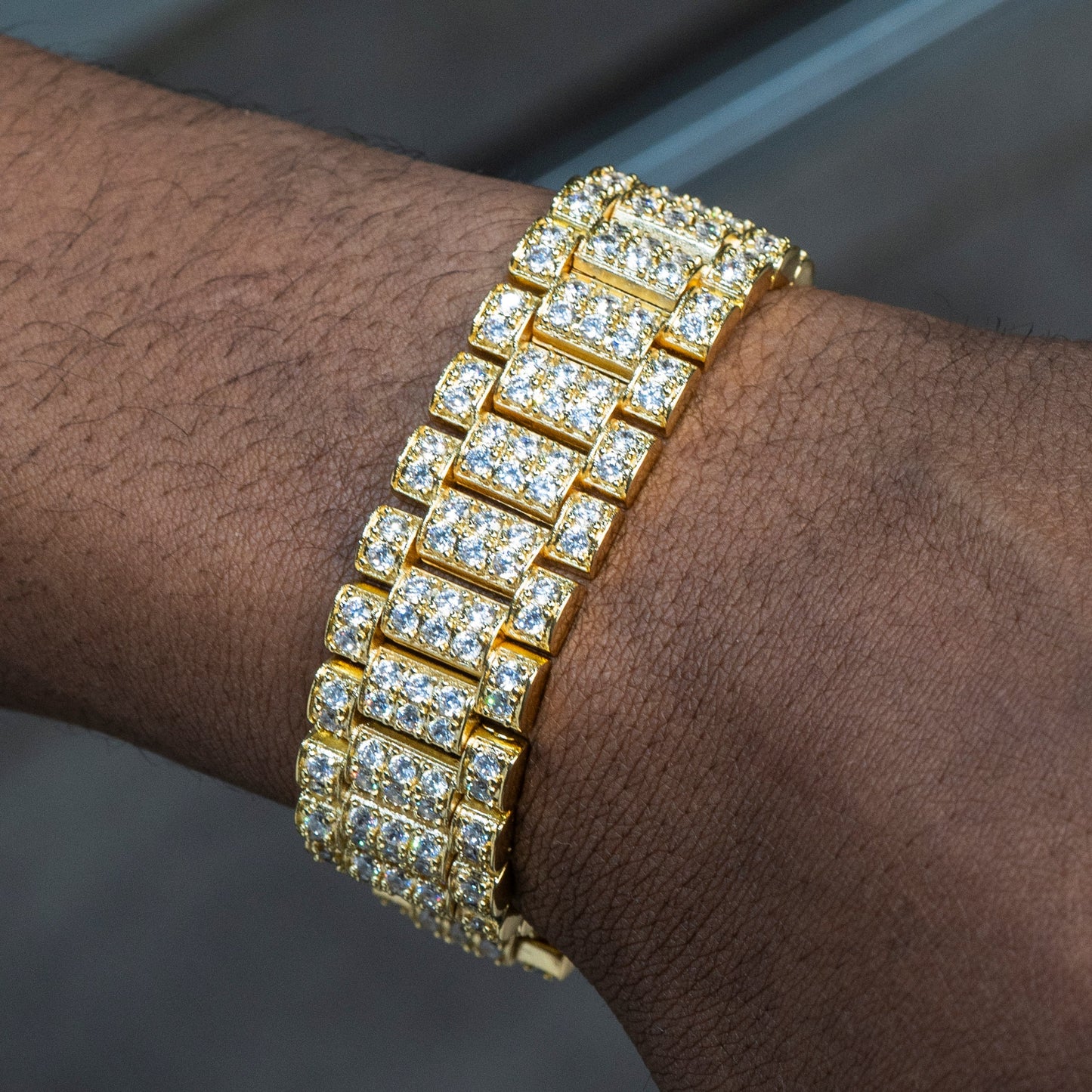 Gold Jewelry -  Mens 14K Gold Iced Out VVS Presidential Band Bracelet