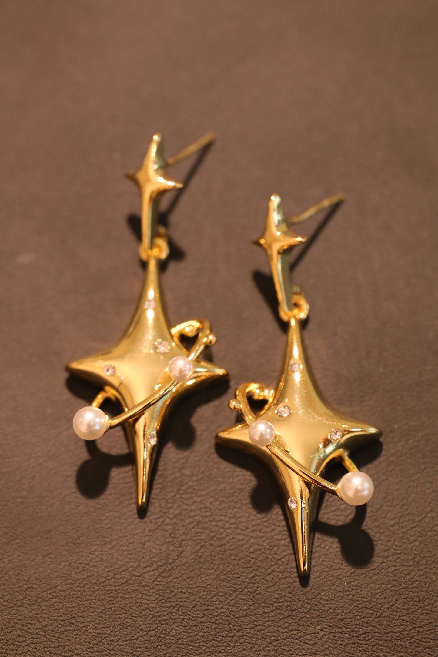 18K Real Gold Plated Saturn Pearls Earrings