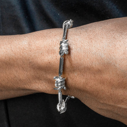 Gold Jewelry -  Mens 14K White Gold Iced Out VVS Barbed Wire Link Bracelet